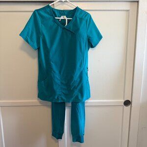 Nurse Scrub Set, Cherokee Infinity, Jogger Pants + Shaped Fit – Petite-Friendly